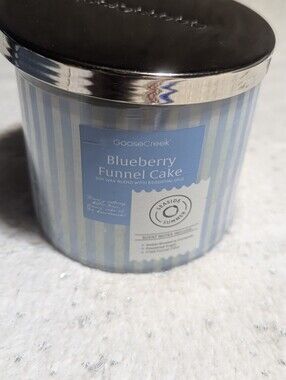 Goose Creek Blueberry Funnel Cake 14.5oz 3-Wick Candle NEW Sweet Scent